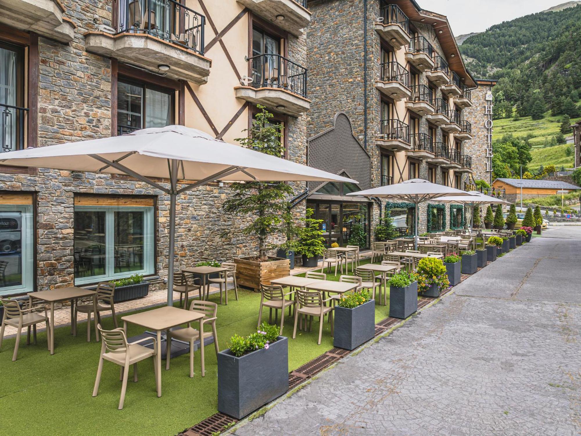 Hotel Princesa Parc Arinsal Exterior photo