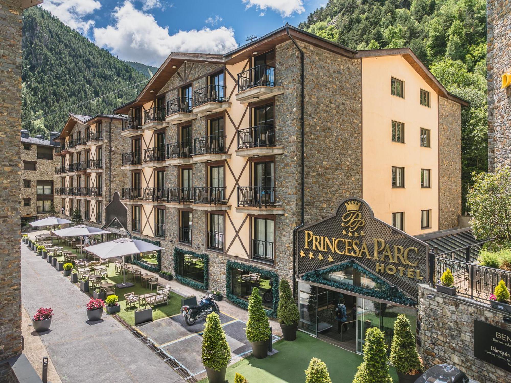 Hotel Princesa Parc Arinsal Exterior photo